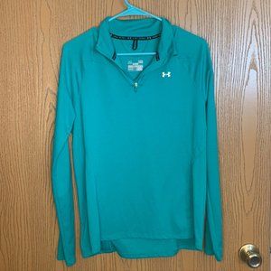 Dri-fit, fitted 1/2 Zip Pullover